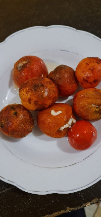 Tomatoes in bad state posted by Dzifa Gomashie