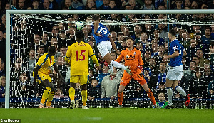 Jeffery Schlupp plays for Crystal Palace