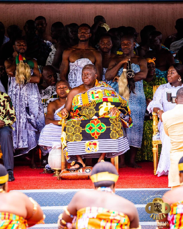 Otumfuo Osei Tutu II