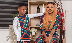 Akuapem Poloo with her son