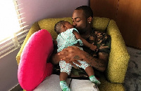 Davido and his daughter