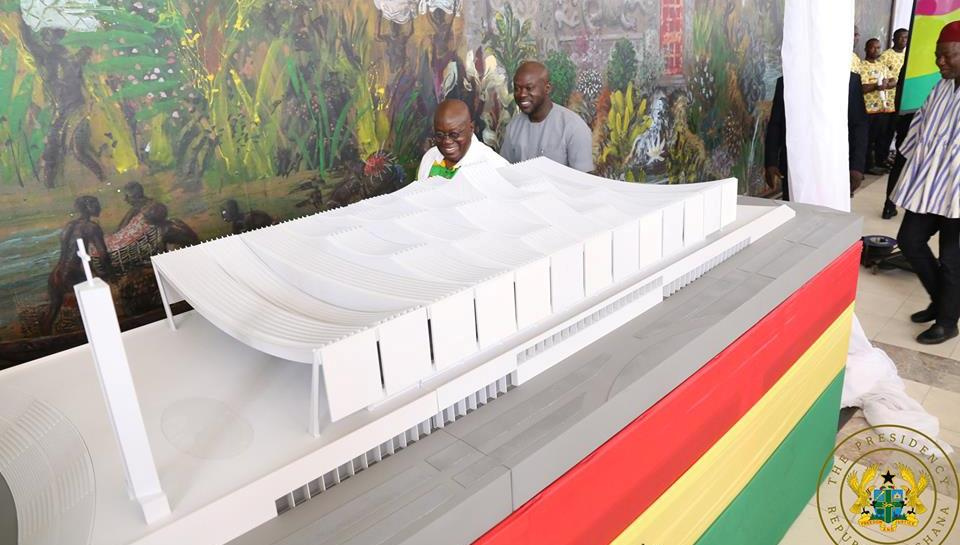 Akufo-Addo and architect Adjaye inspect a prototype of the National Cathedral