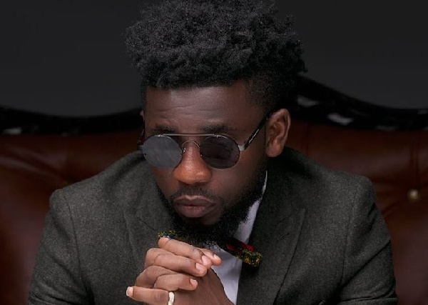 Highlife musician, Bisa Kdei