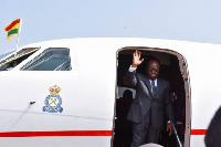 President Akufo-Addo bidding government officials farewell before one of his trips outside Ghana