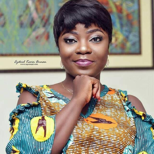 Afia Pokuaa (Vim Lady) is a broadcast journalist with Despite Media