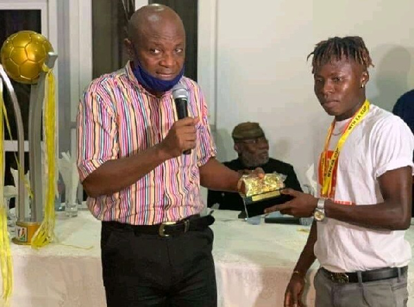 Board Chairman of Accra Hearts of Oak SC, Togbe Afede XIV and midfiielder, Salifu Ibrahim