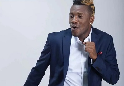 Asamoah Gyan, Black Stars striker