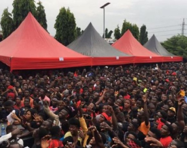 The crowd at Sir John's funeral