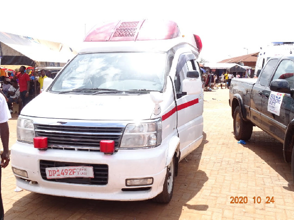 The ambulance donated by the NPP Japan branch