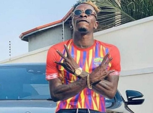 Shatta has crossed carpets to Kotoko