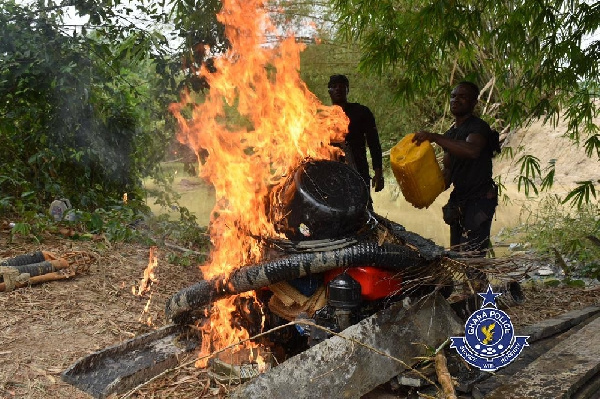 The police warned illegal miners to stop the act or be arrested to face the full rigours of the law