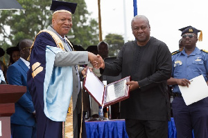 Alabi Mahama Handshake