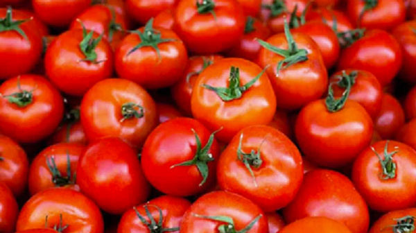 File photo: The tomato traders are determined to continue with their strike action