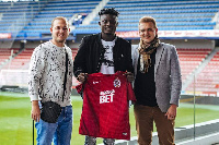 Basiru Alhassan with Sparta Prague staff