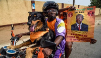 Supporters of Togo's major opposition candidate have been dressing in yellow ahead of the election