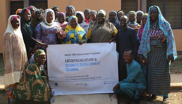 A group picture of the women after the workshop