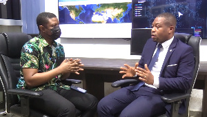 Eric Kwaku Mensah (Right) speaking on GhanaWeb TV BizTech