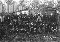 The 1908 Akron Indians. Baker is the first player in the back row, left side. Image via Wiki/Public