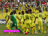 AshantiGold SC dominated Ebusua Dwarfs at the Obuasi Len Clay Sports Stadium