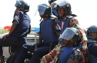 The youth pelted the police station with stones and disrupted its operations