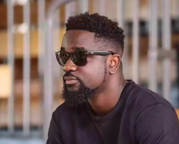 Sarkodie says Ghanaians should support Zylofon Media boss