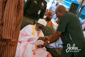 John Dramani Mahama with Sheikh Dr. Osman Nuhu Sharubutu