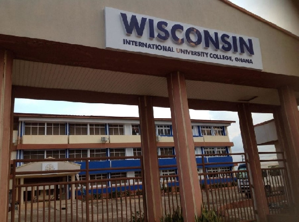 The Wisconsin International University College