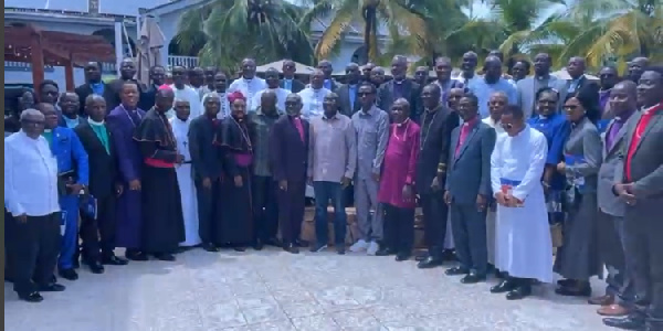 Dr Mahamudu Bawumia and the clergy