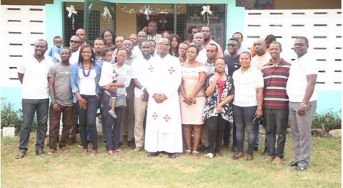 GPHA in a group photograph with staff of St. Vincent De Paul Society