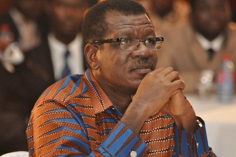 Dr Mensa Otabil