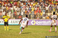 Hearts of Oak beat AshantiGold 2-1 in Obuasi.