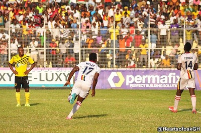 Hearts of Oak beat AshantiGold 2-1 in Obuasi.