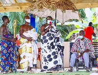 Obrempong Adarkwah Gyemerah II, the chief of Bontodiase and his kinsmen