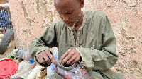 One shoe shiner for Kano state