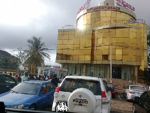 The scene at the Menzgold office at Dzorwulu in Accra Friday morning