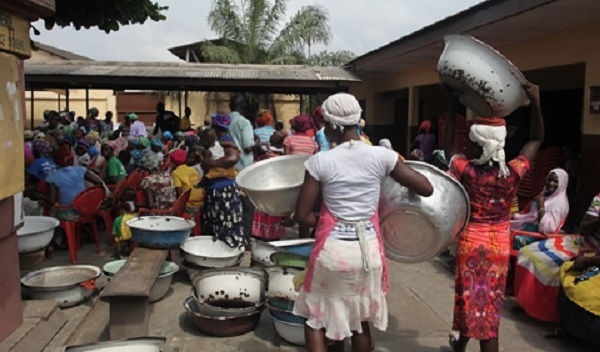 Government is set to build hostels for female load carriers