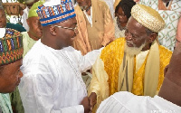 Vice President, Dr. Mahamudu Bawumia exchanges pleasantries with National Chief Imam