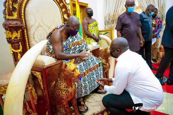 Dr.Bawumia called on the Asantehene on Sunday, October 11, to seek his permission and blessings