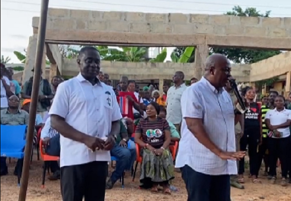 John Mahama (right) campaigns for James Gyakye Quayson