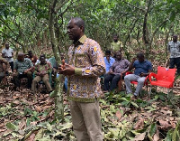 Joseph Boahen Aidoo, CEO, COCOBOD interacting with cocoa farmers