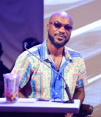 Kwabena Kwabena,  Ghanaian highlife musician