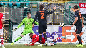 Myron Boadu was sent off against Willem II