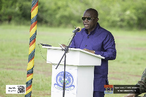 THE DEFENCE MINISTER, HON DOMINIC NITIWUL DELIVERING HIS SPEECH00