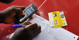 Many ahve described the SIM card re-registration process as hectic