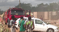 A photo of the Ghana Fire Service vehicle arriving at the scene