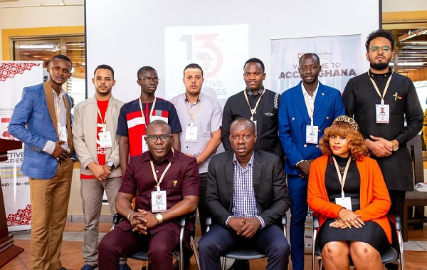 AASU executives in a group photograph