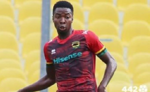 Asante Kotoko defender Ismail Abdul Ganiu