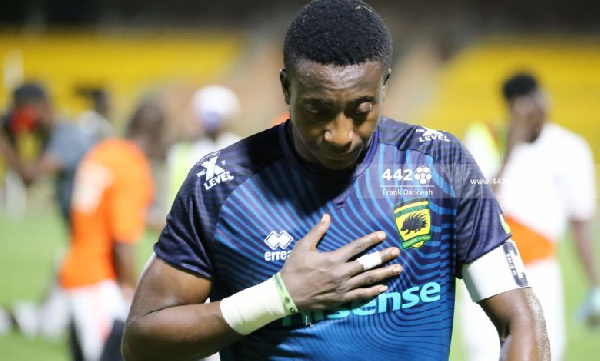 Goalkeeper Felix Annan