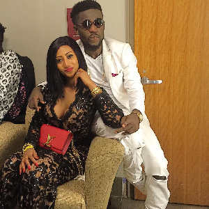 Mona with Bisa Kdei