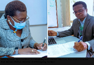 Newmont Ghana and KCCR reps signing the MoU